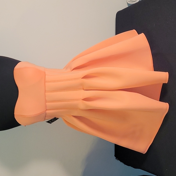 ⭐️ NWOT Nasty gal sleeveless party dress - Picture 2 of 7